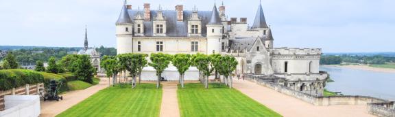 Highlights of the Loire Valley: From Blois to Saumur