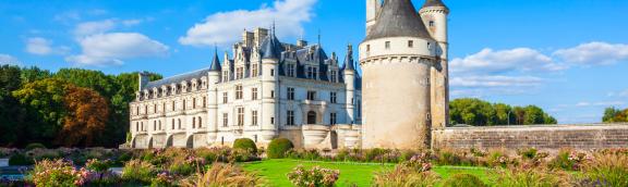 Cycling castles and vineyards of 3 valleys : Loir, Loire and Cher