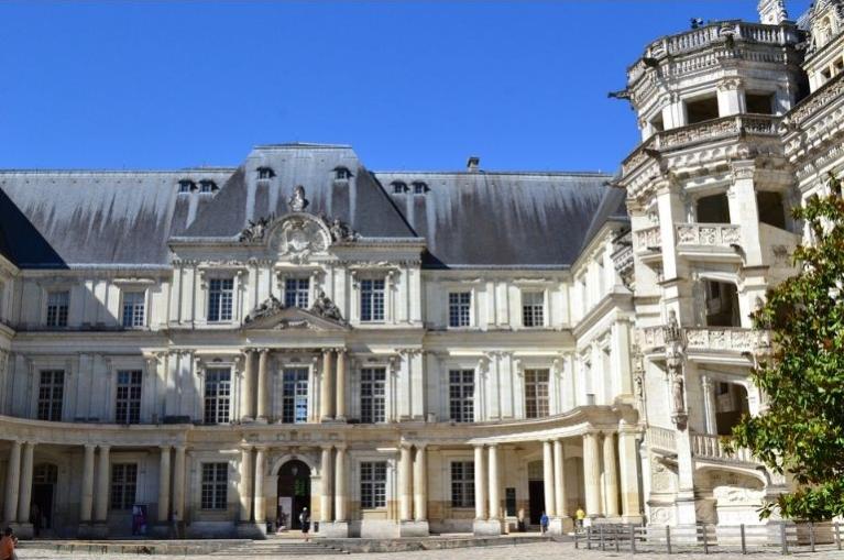 Blois-Castle-Pixabay