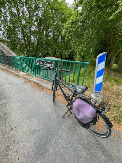 bike bridge canal de la garonne