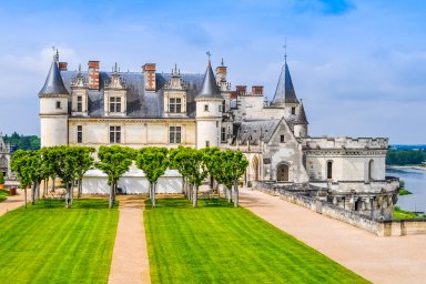 Loire Valley - from Orléans to Saumur