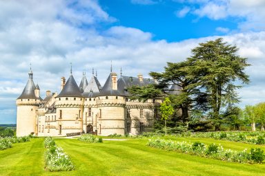 Highlights of the Loire Valley - From Blois to Saumur